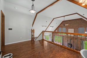 Photo 45