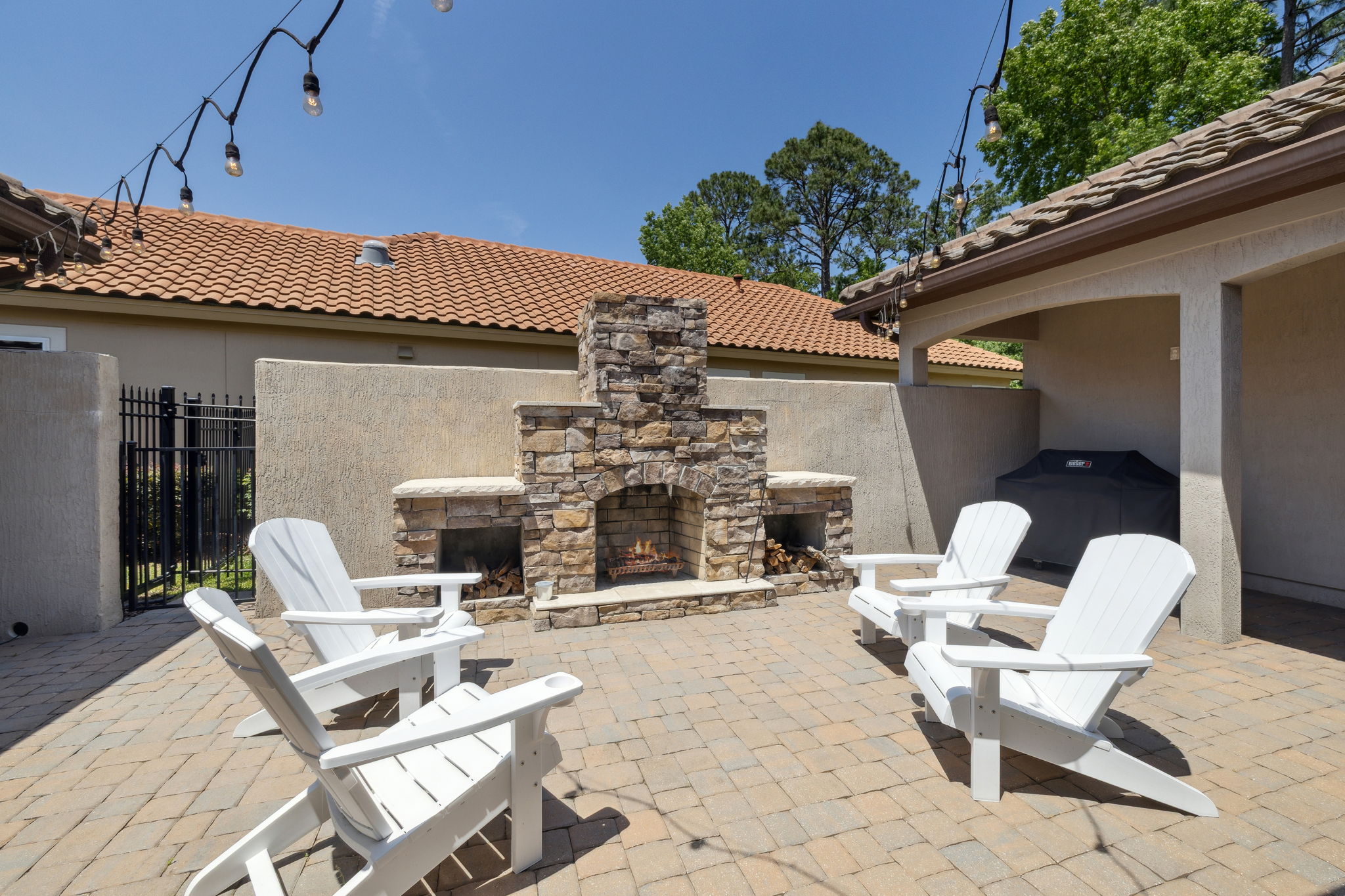 Courtyard with Fireplace