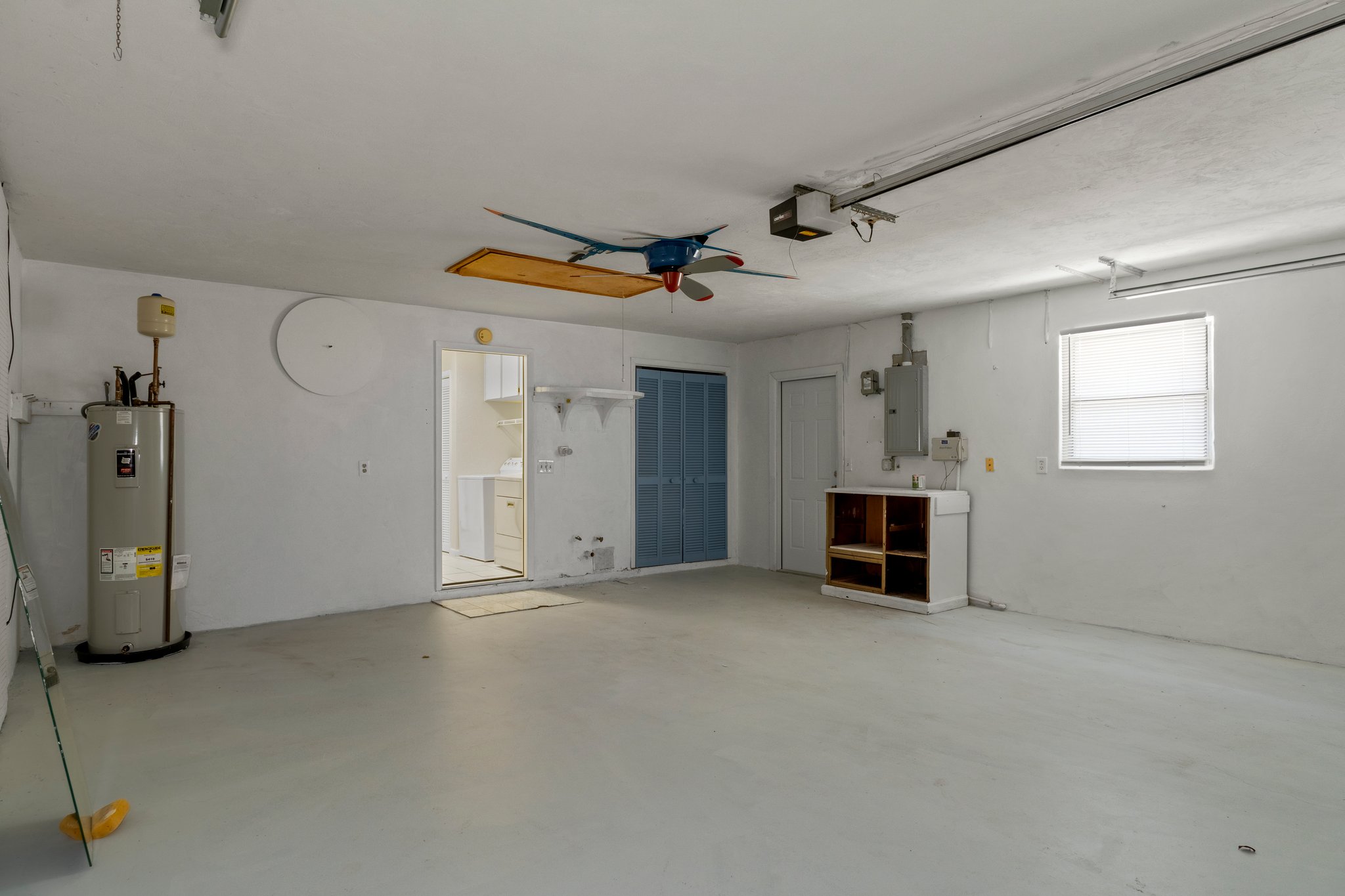  Photo 45
