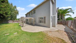  Photo 45