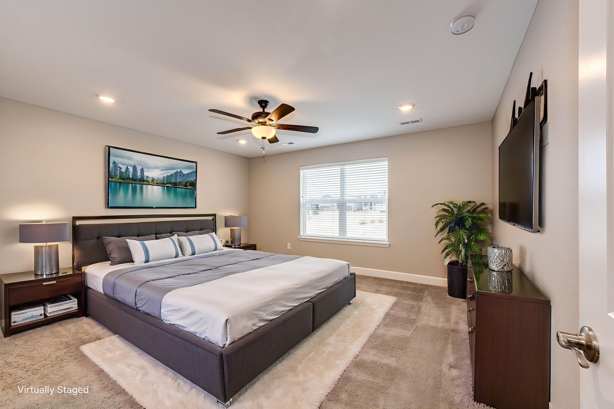 DSC_0012Enfused virtually staged.jpeg