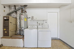 032_F8_37915 Essanay Pl