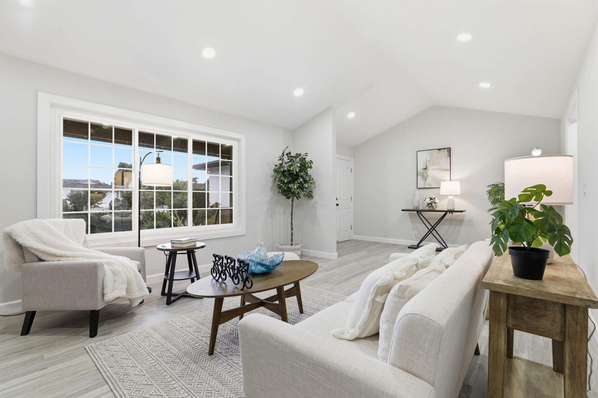 016_F8_3794 Polton Pl Way
