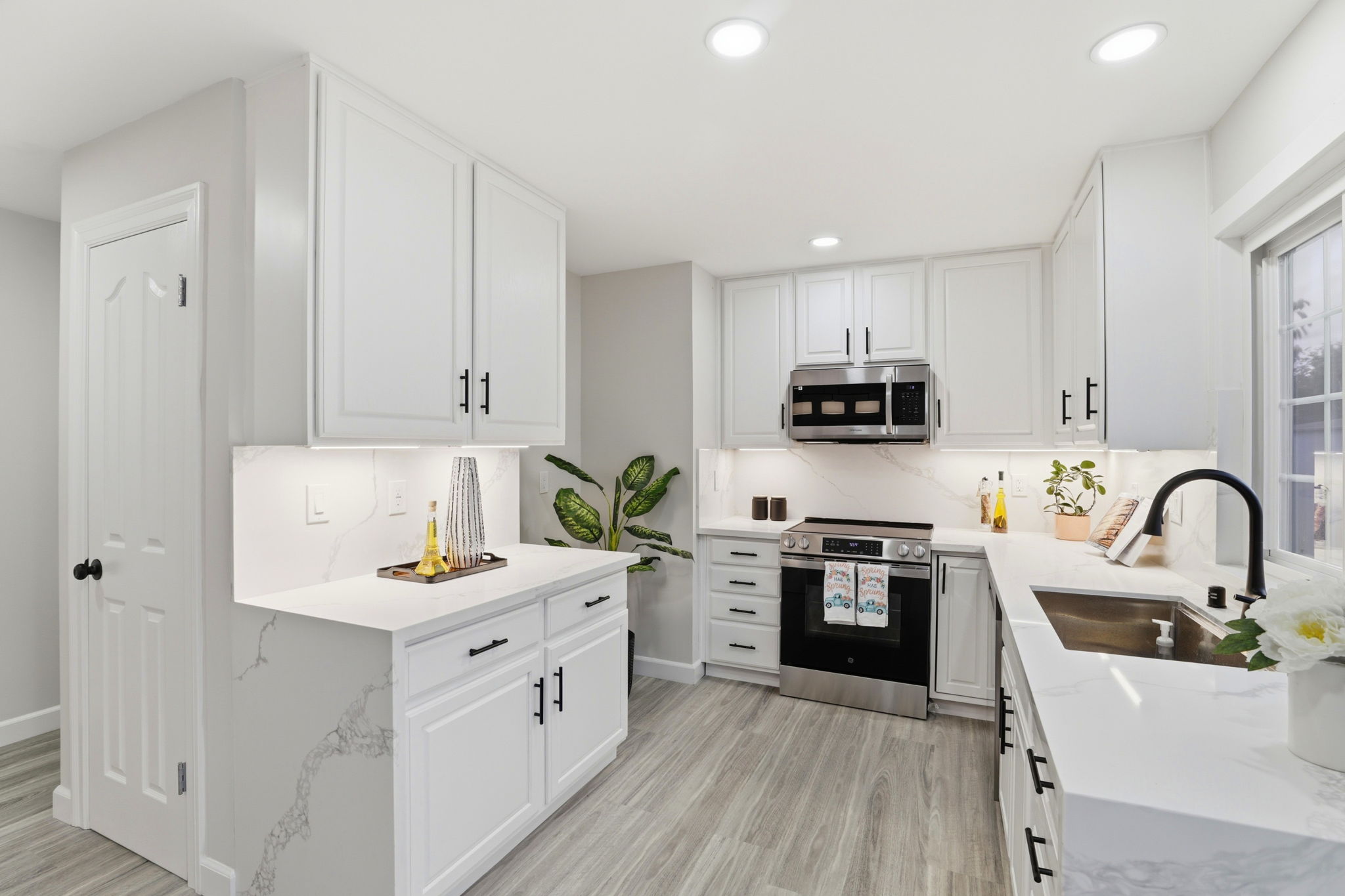 018_F8_3794 Polton Pl Way