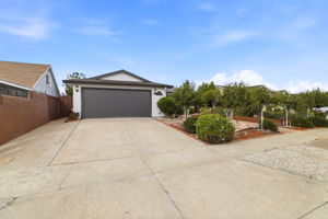 002_F8_3794 Polton Pl Way