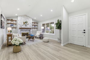 012_F8_3794 Polton Pl Way