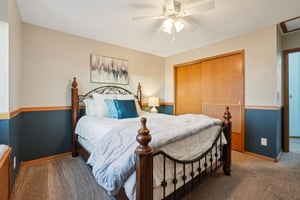Larkspur Dr-S1203-017.jpg