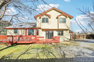 Larkspur Dr-S1203-044.jpg