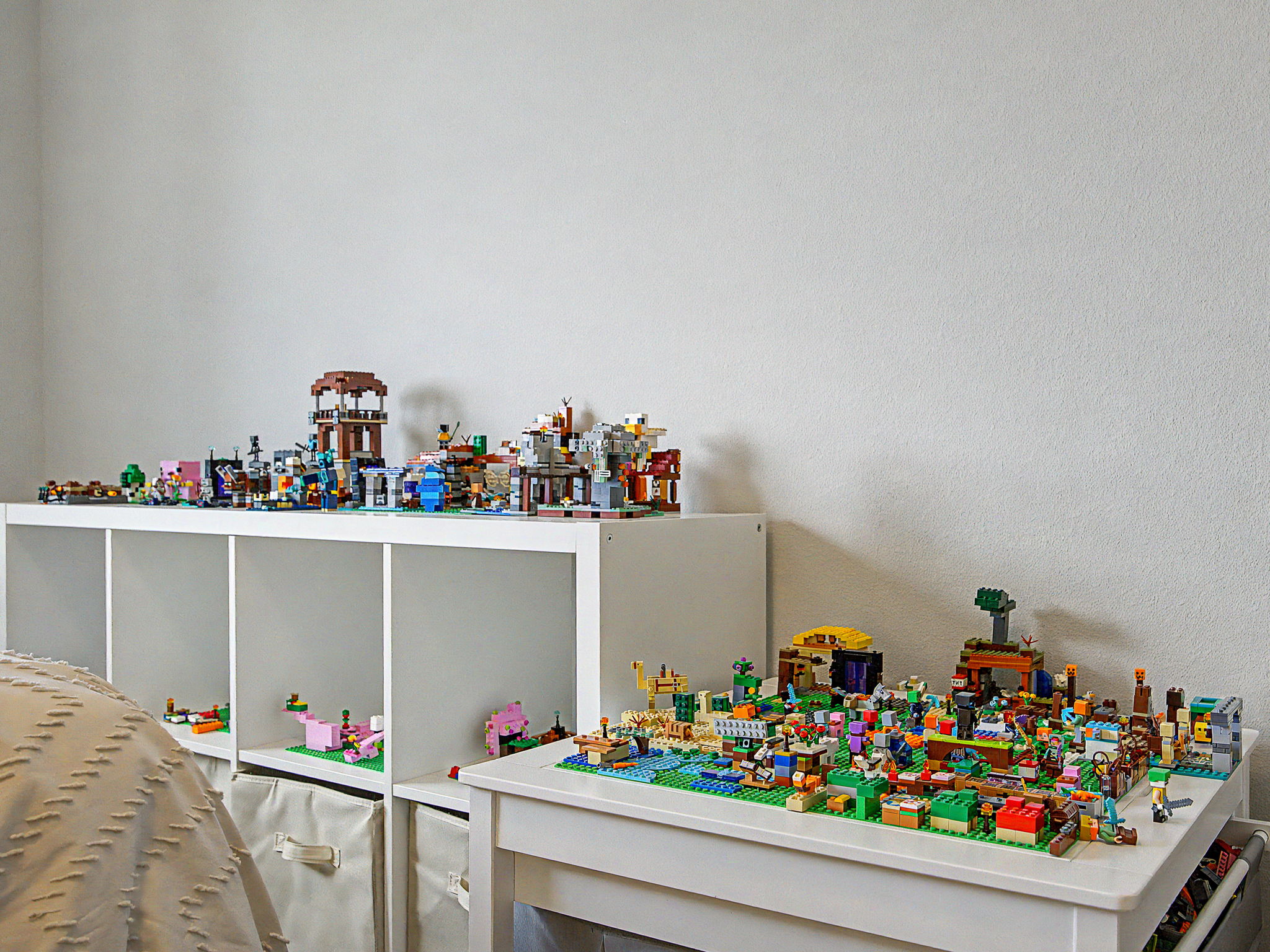  Photo 52