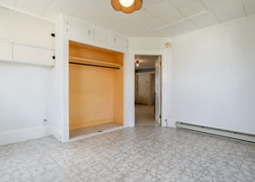  Photo 36