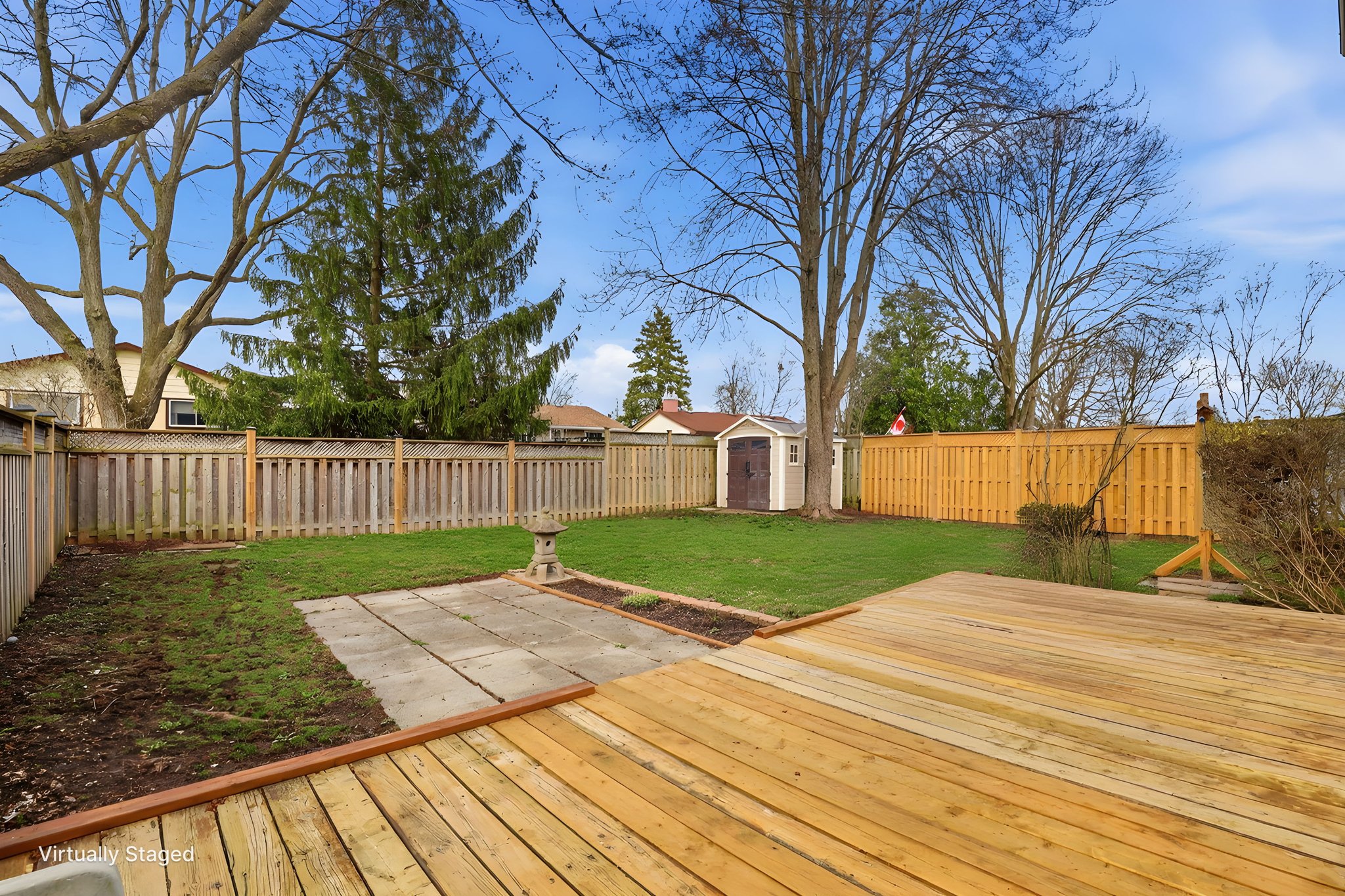 38 alayne cres - final listing photos-004-2 furniture removed.jpeg