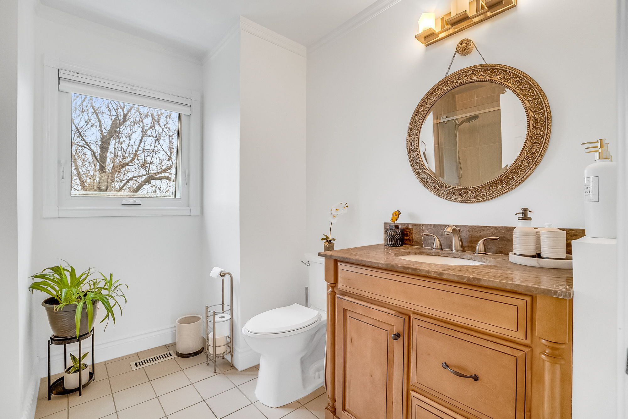 41-shared washroom1