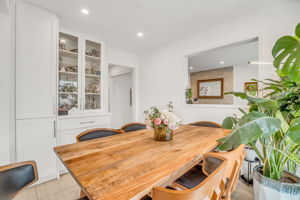 17-breakfast area2