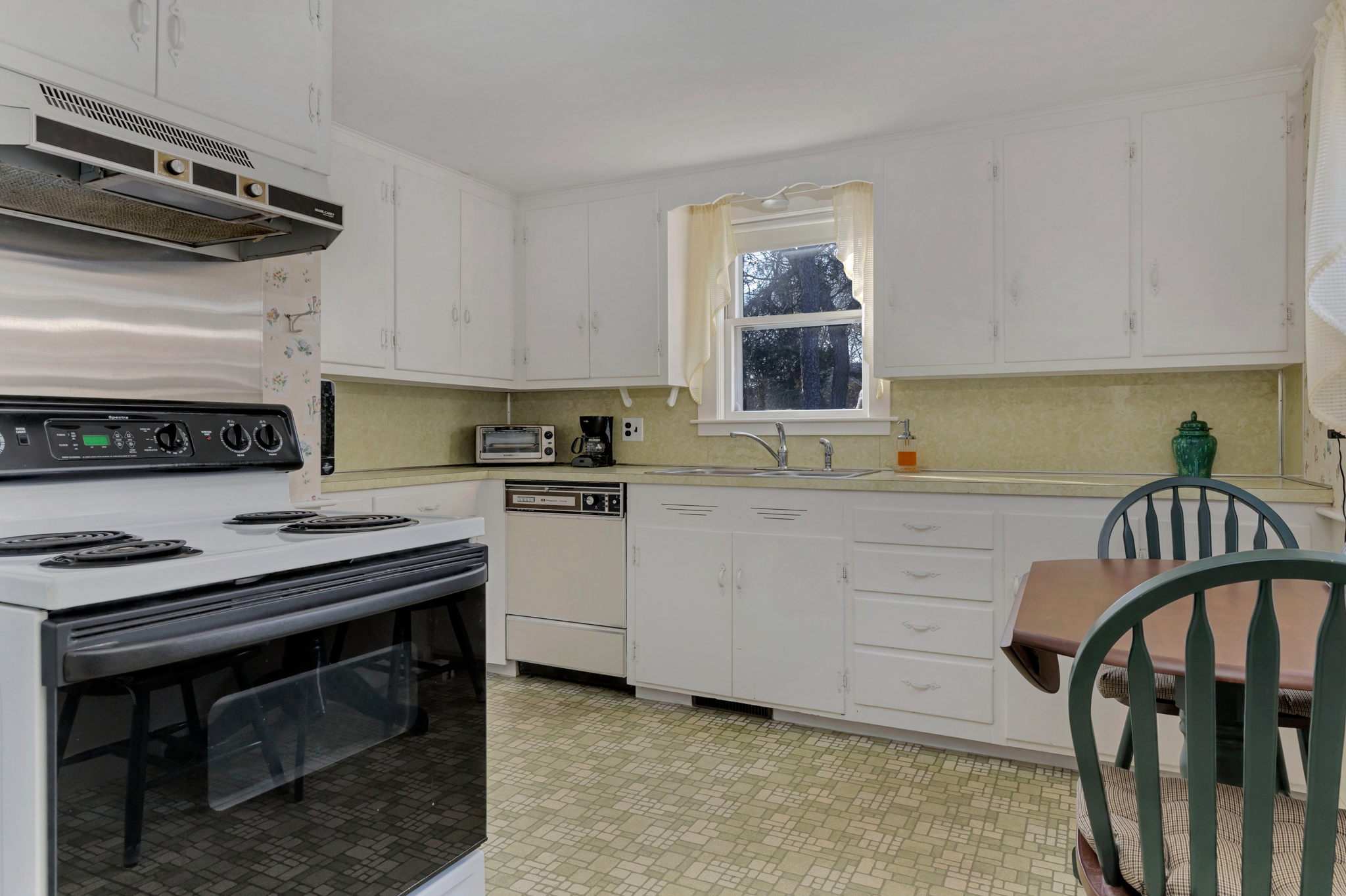38 Blueberry Ln, Chatham, MA 02633, USA Photo 11