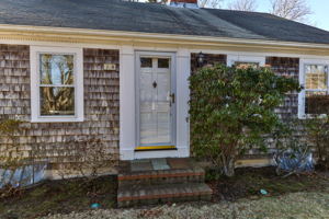 38 Blueberry Ln, Chatham, MA 02633, USA Photo 3