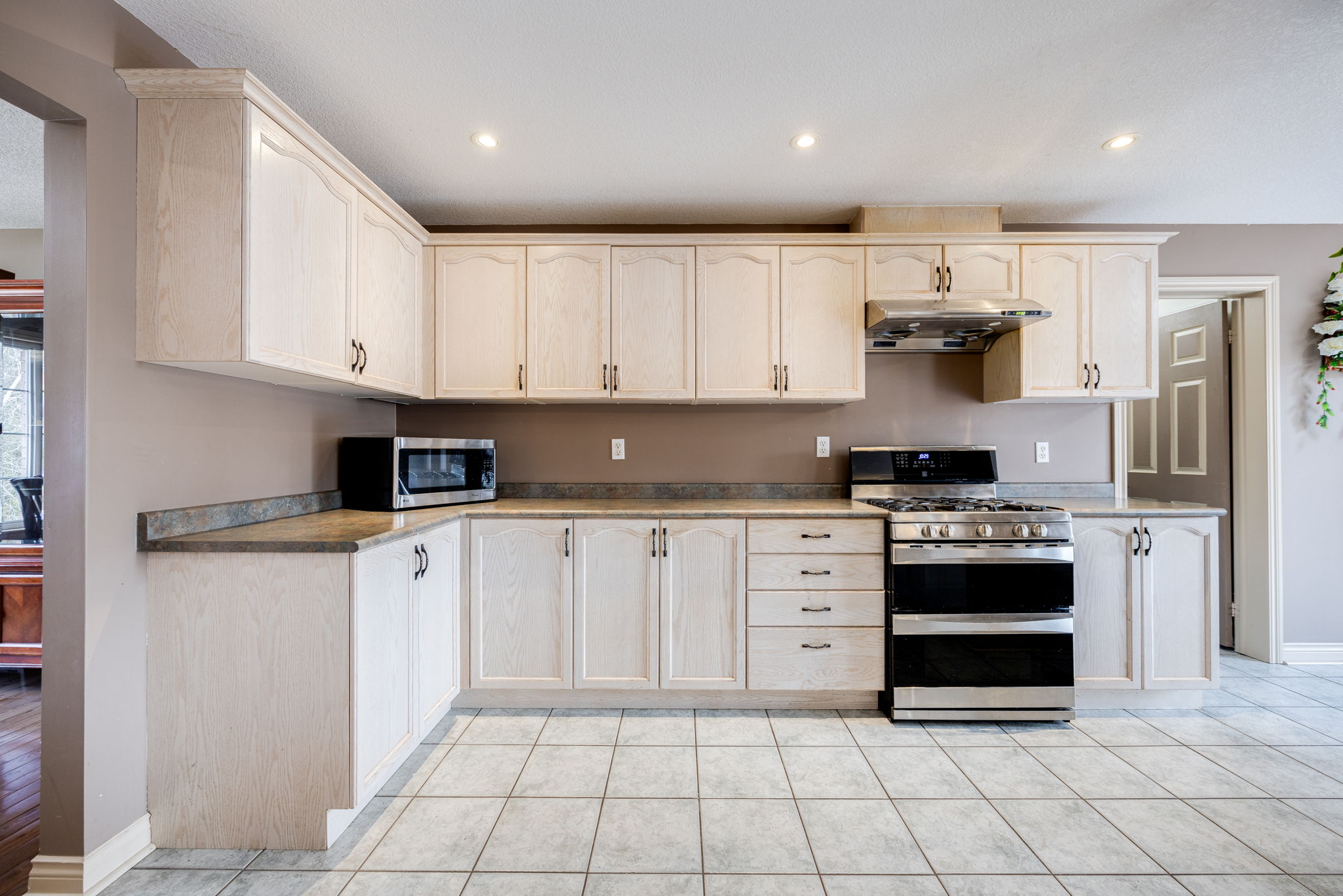 Everett property showcase — delivered property photograph 15