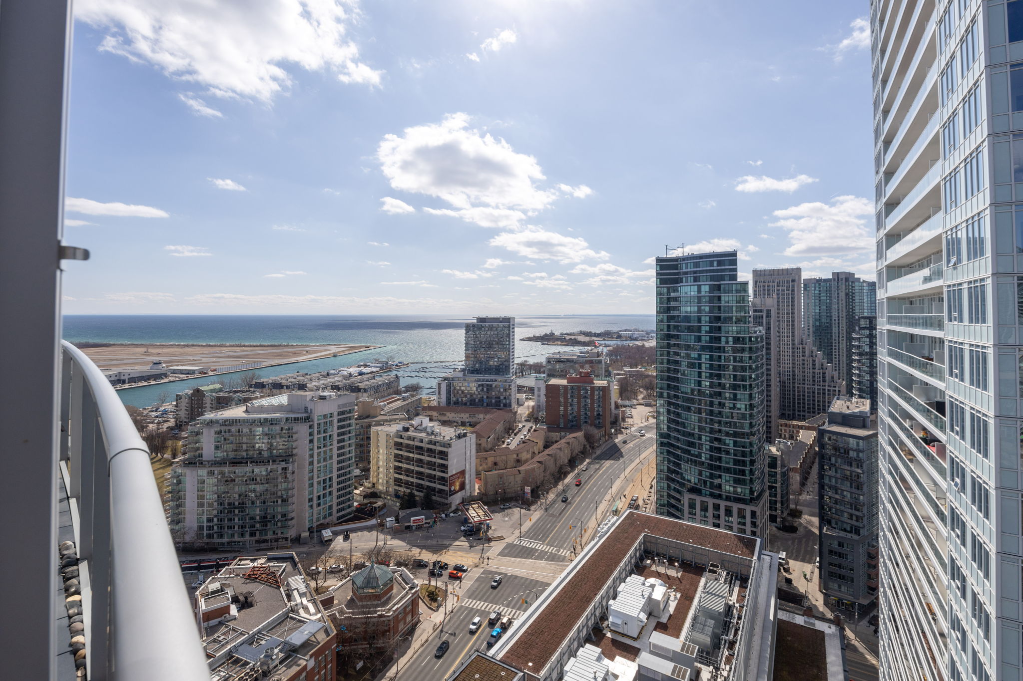 Toronto property showcase — delivered property photograph 31