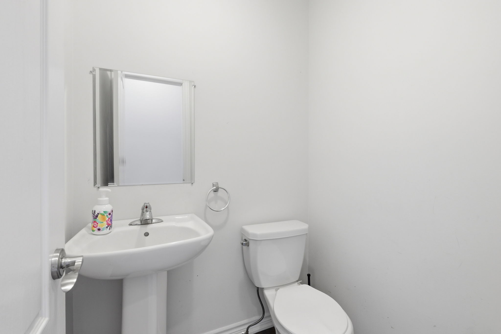 Barrie property showcase — delivered property photograph 11