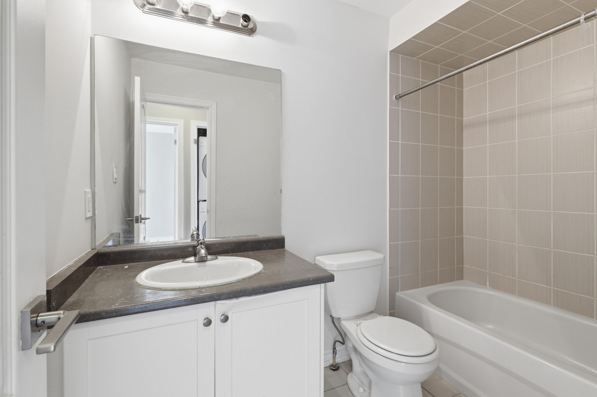 Barrie property showcase — delivered property photograph 22