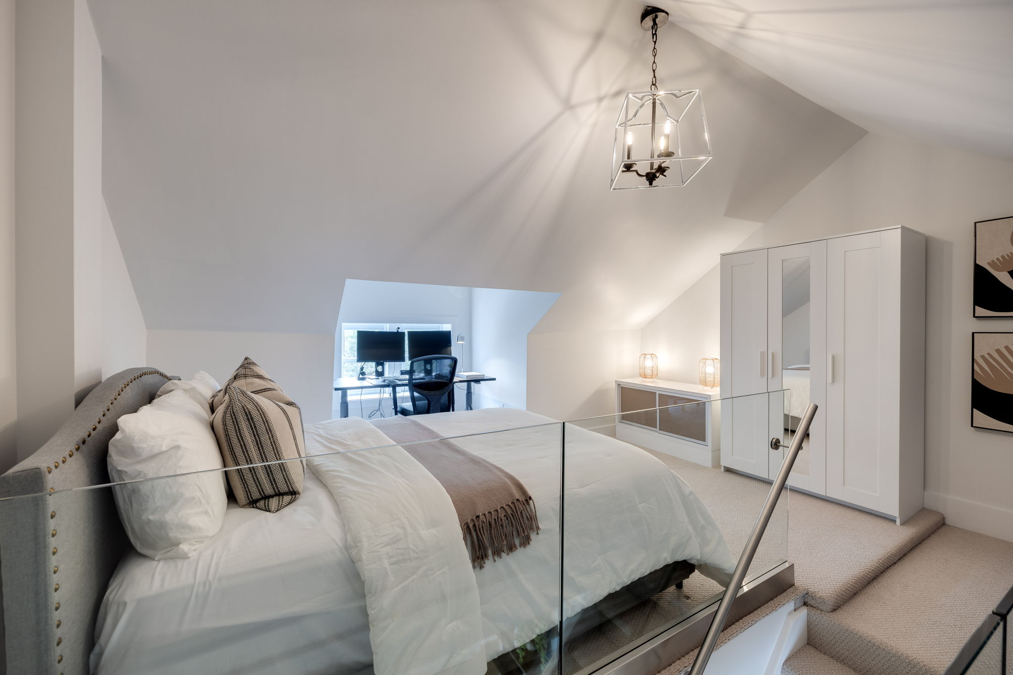 Toronto property showcase — delivered property photograph 43