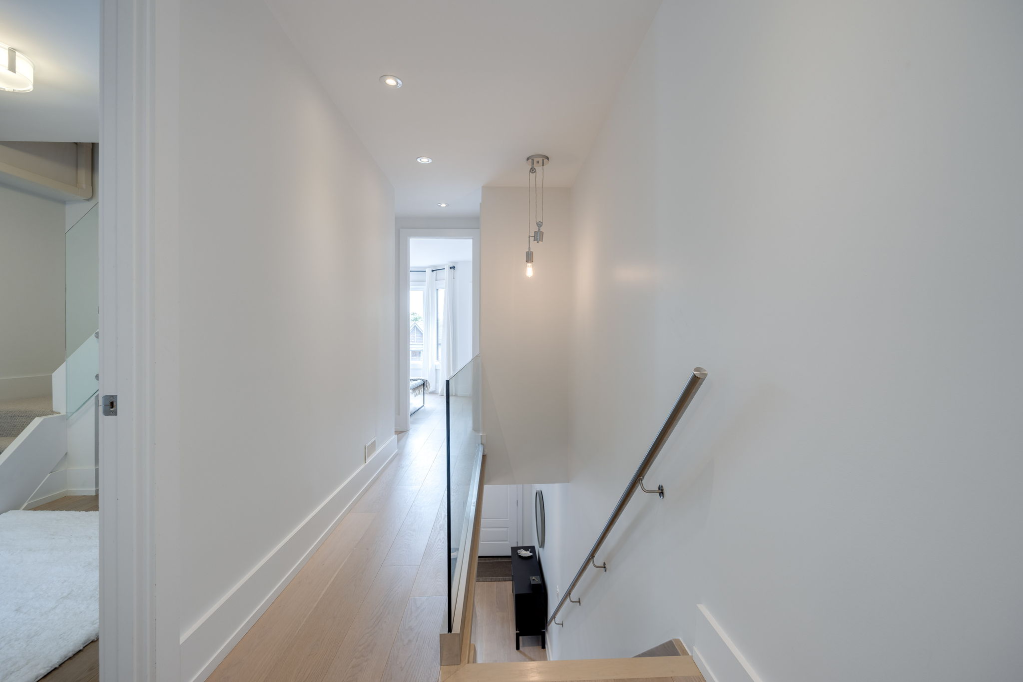 Toronto property showcase — delivered property photograph 38