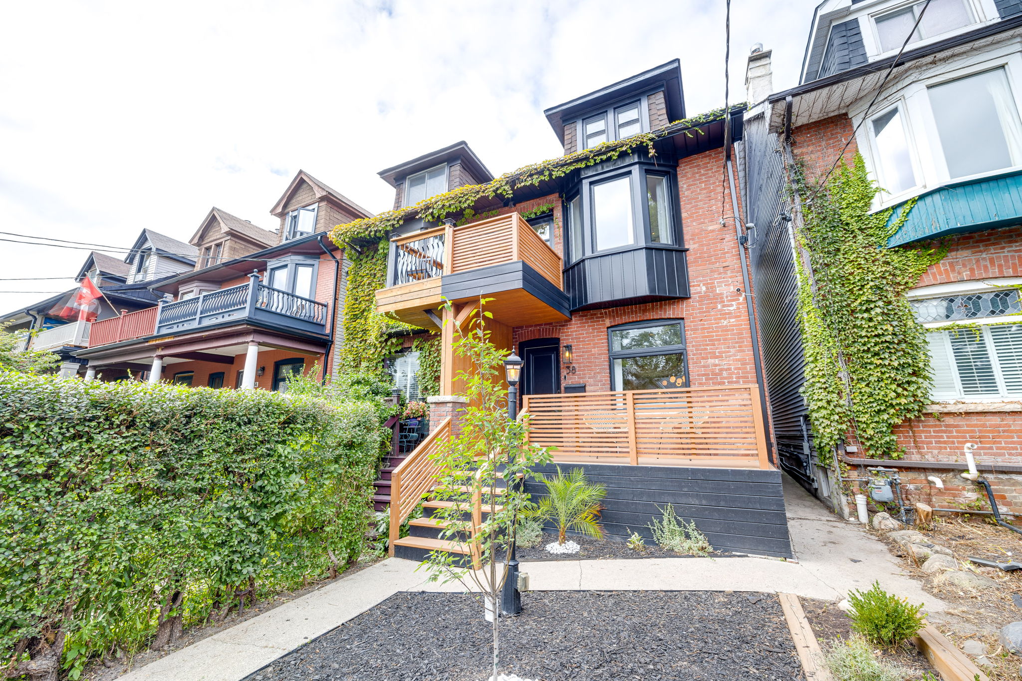 Toronto property showcase — delivered property photograph 10