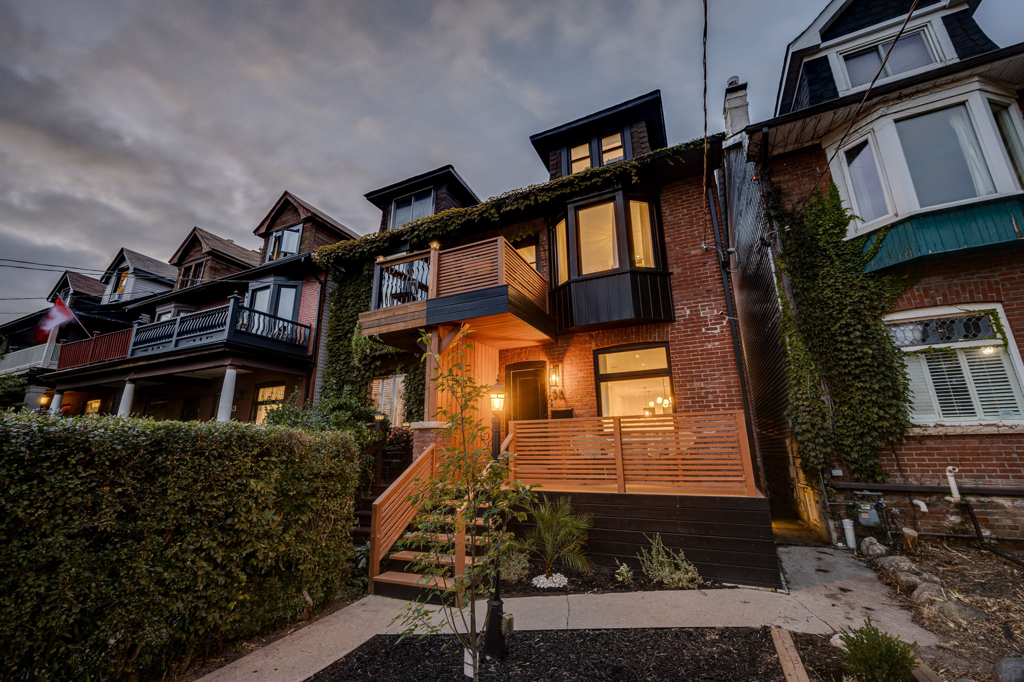 Toronto property showcase — delivered property photograph 18