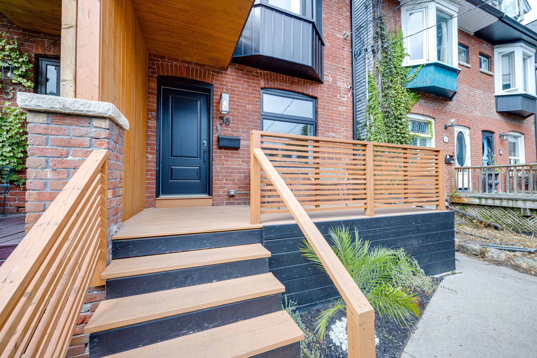 Toronto property showcase — delivered property photograph 9