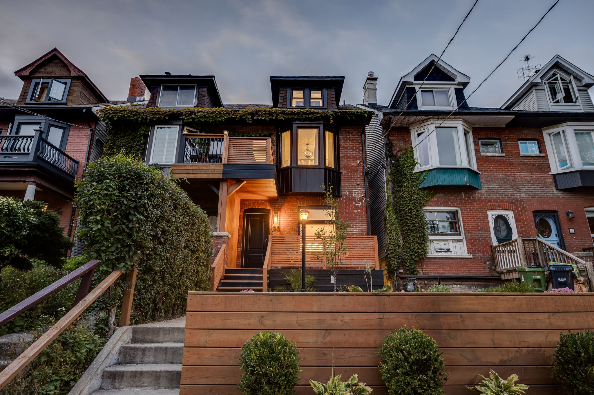 Toronto property showcase — delivered property photograph 16