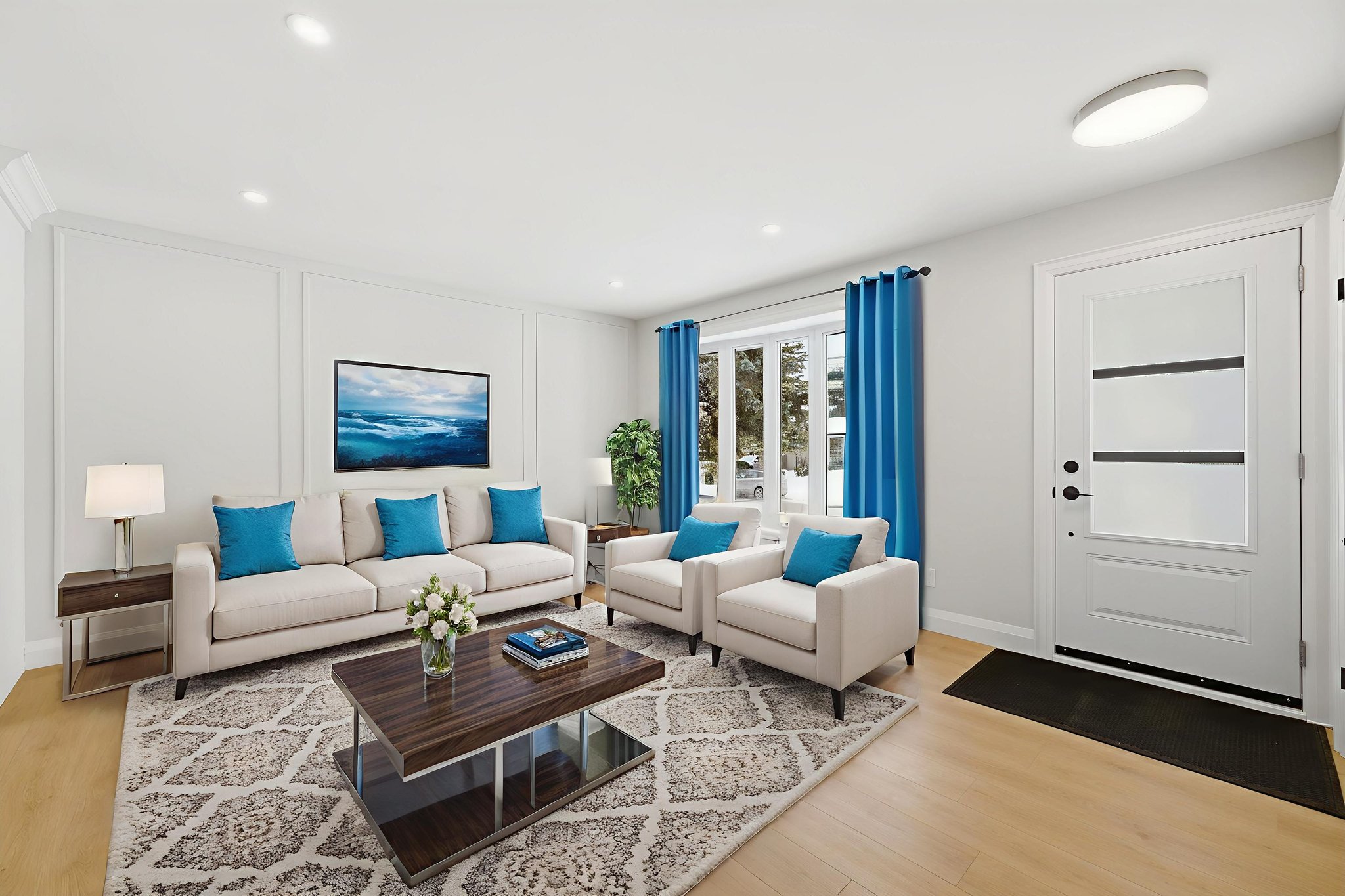 DSC03840 virtually staged.jpeg