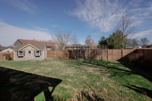  Photo 31