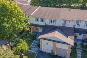  Photo 77