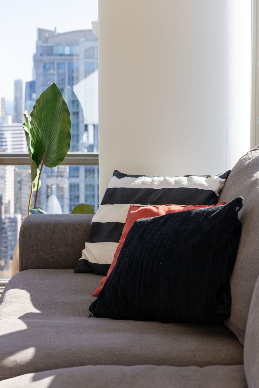 Toronto property showcase — delivered property photograph 31