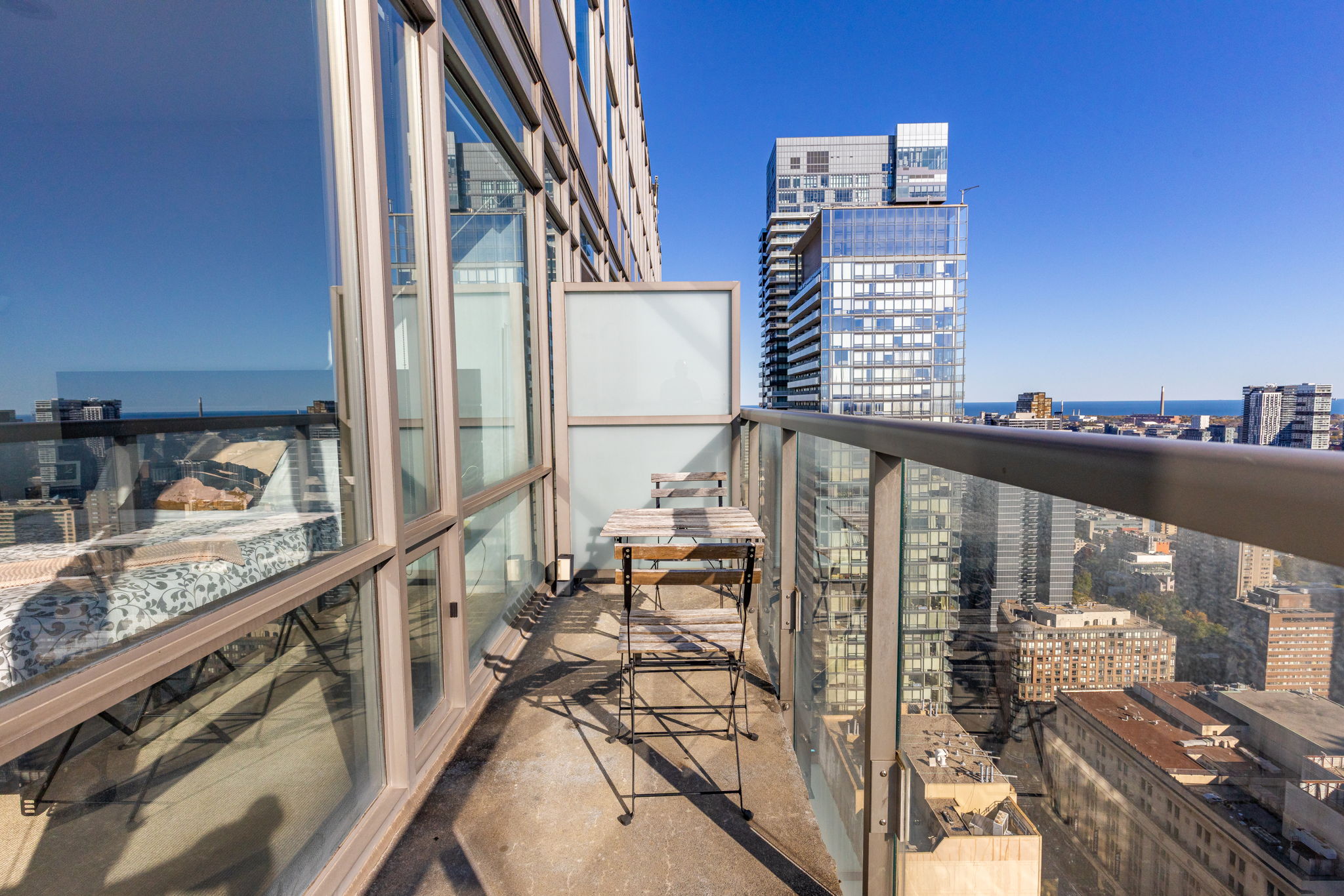 Toronto property showcase — delivered property photograph 40