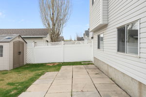  Photo 46