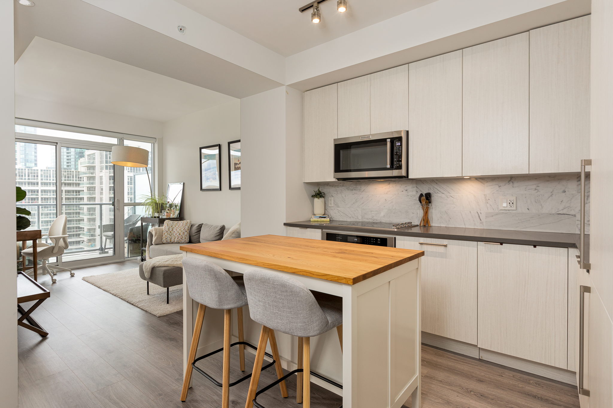 Toronto property showcase — delivered property photograph 6
