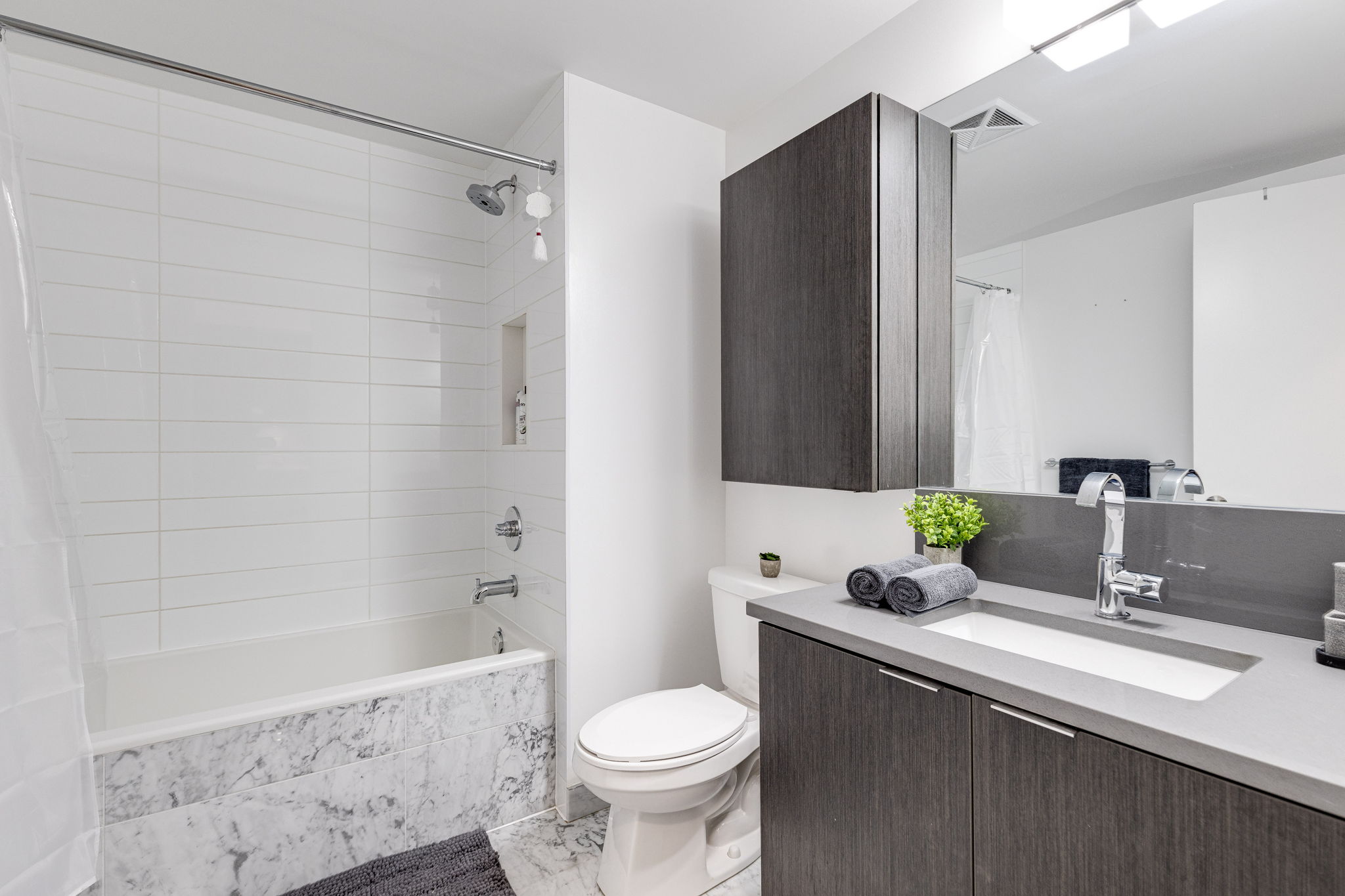 Toronto property showcase — delivered property photograph 12
