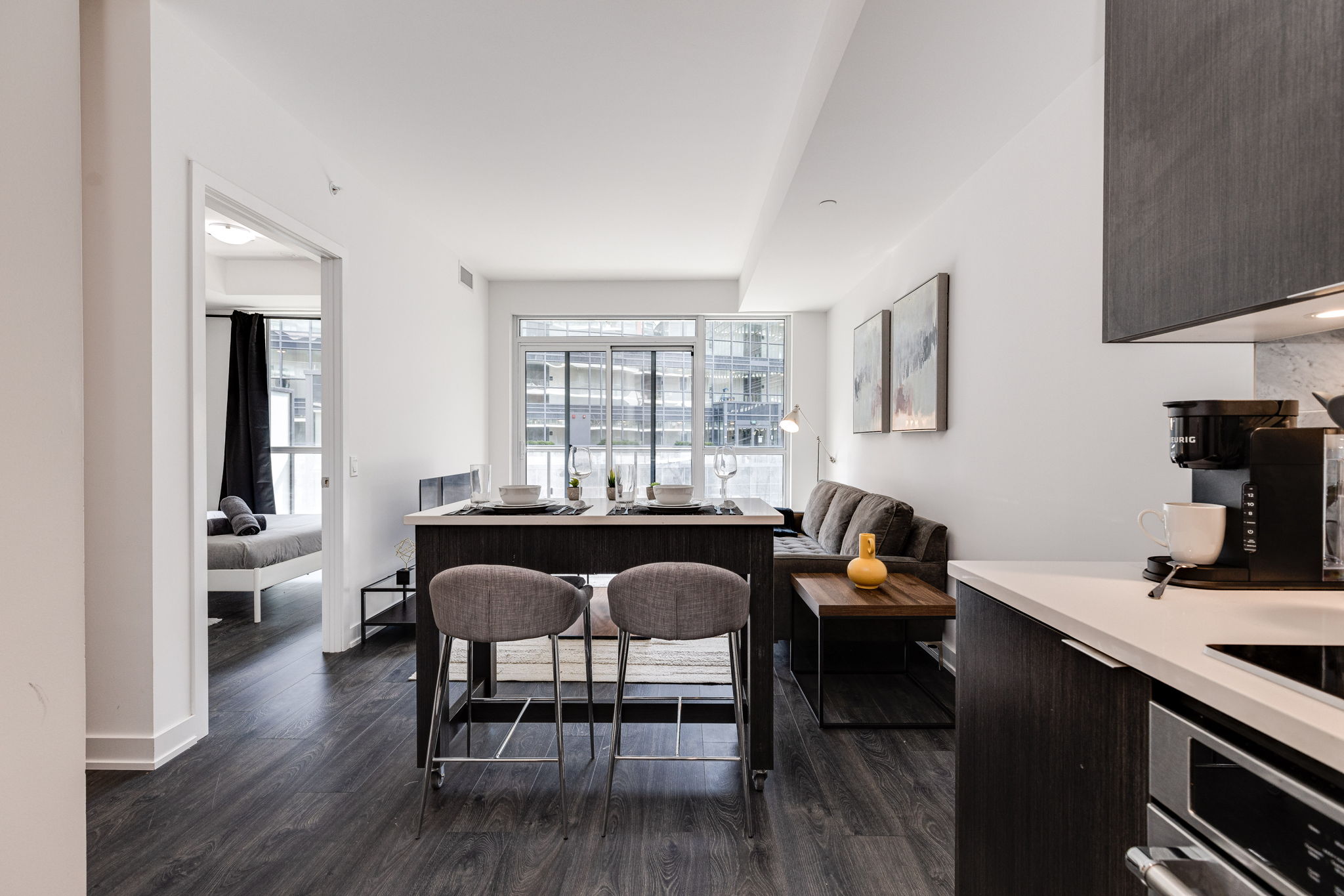 Toronto property showcase — delivered property photograph 3