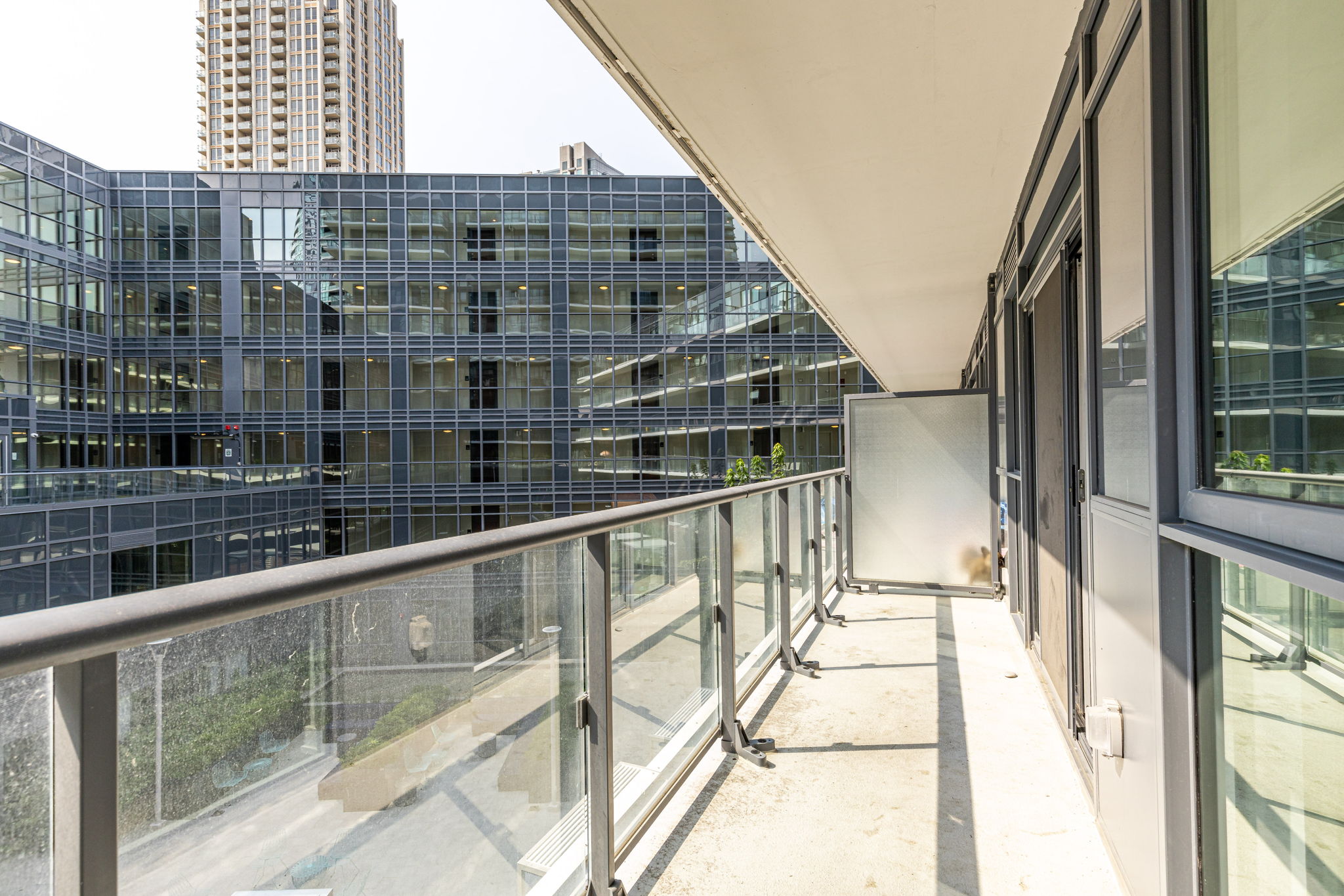 Toronto property showcase — delivered property photograph 24