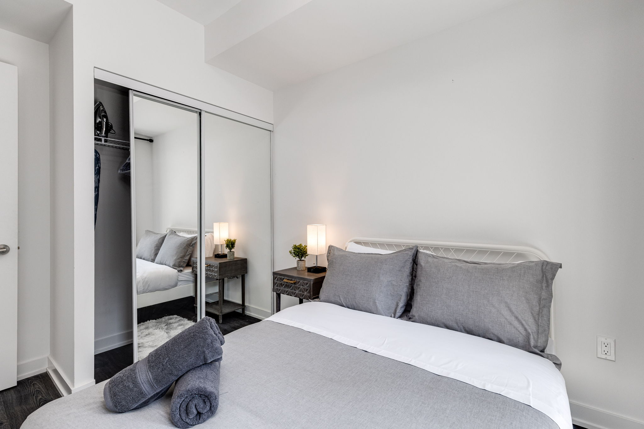 Toronto property showcase — delivered property photograph 11