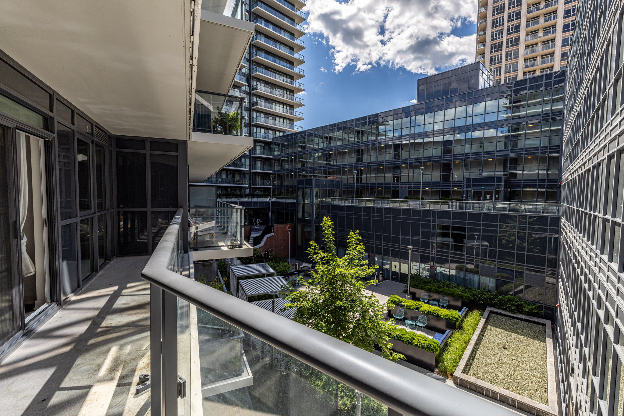Toronto property showcase — delivered property photograph 20