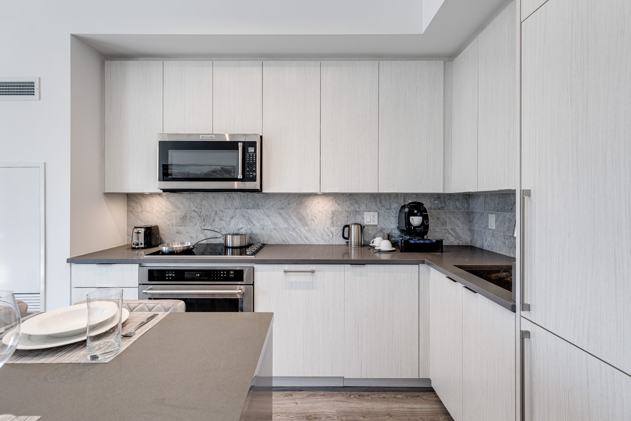 Toronto property showcase — delivered property photograph 3