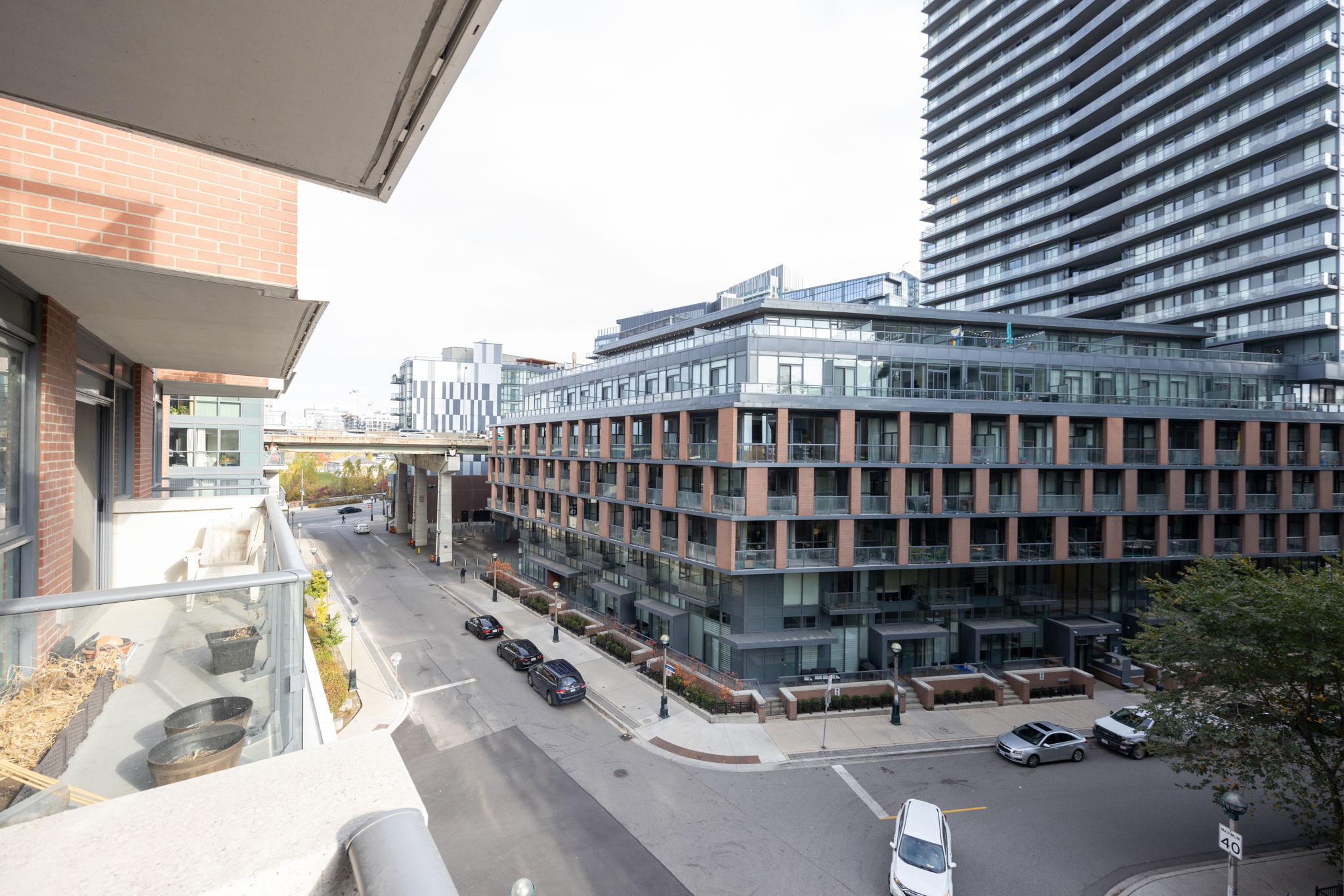 Toronto property showcase — delivered property photograph 23