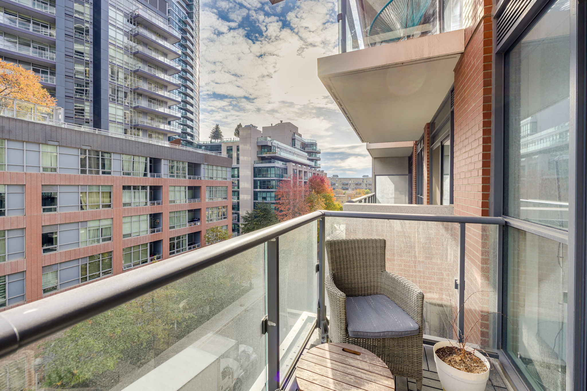 Toronto property showcase — delivered property photograph 21
