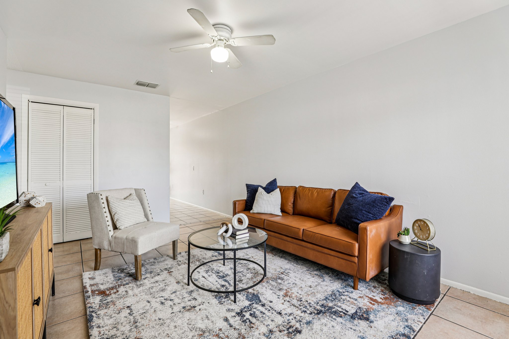 Lake Villa Way-S1202-005.jpg