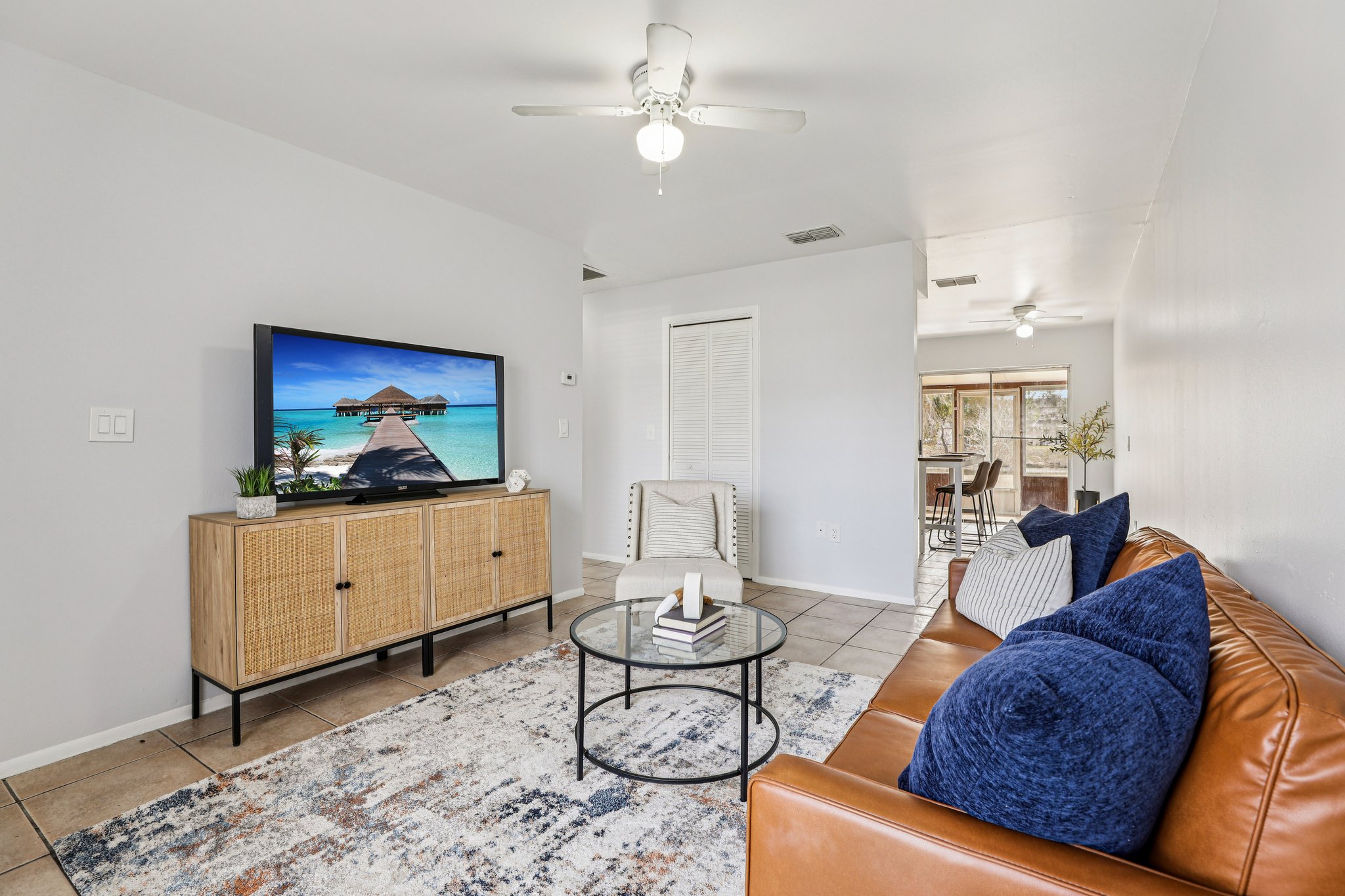 Lake Villa Way-S1202-006.jpg