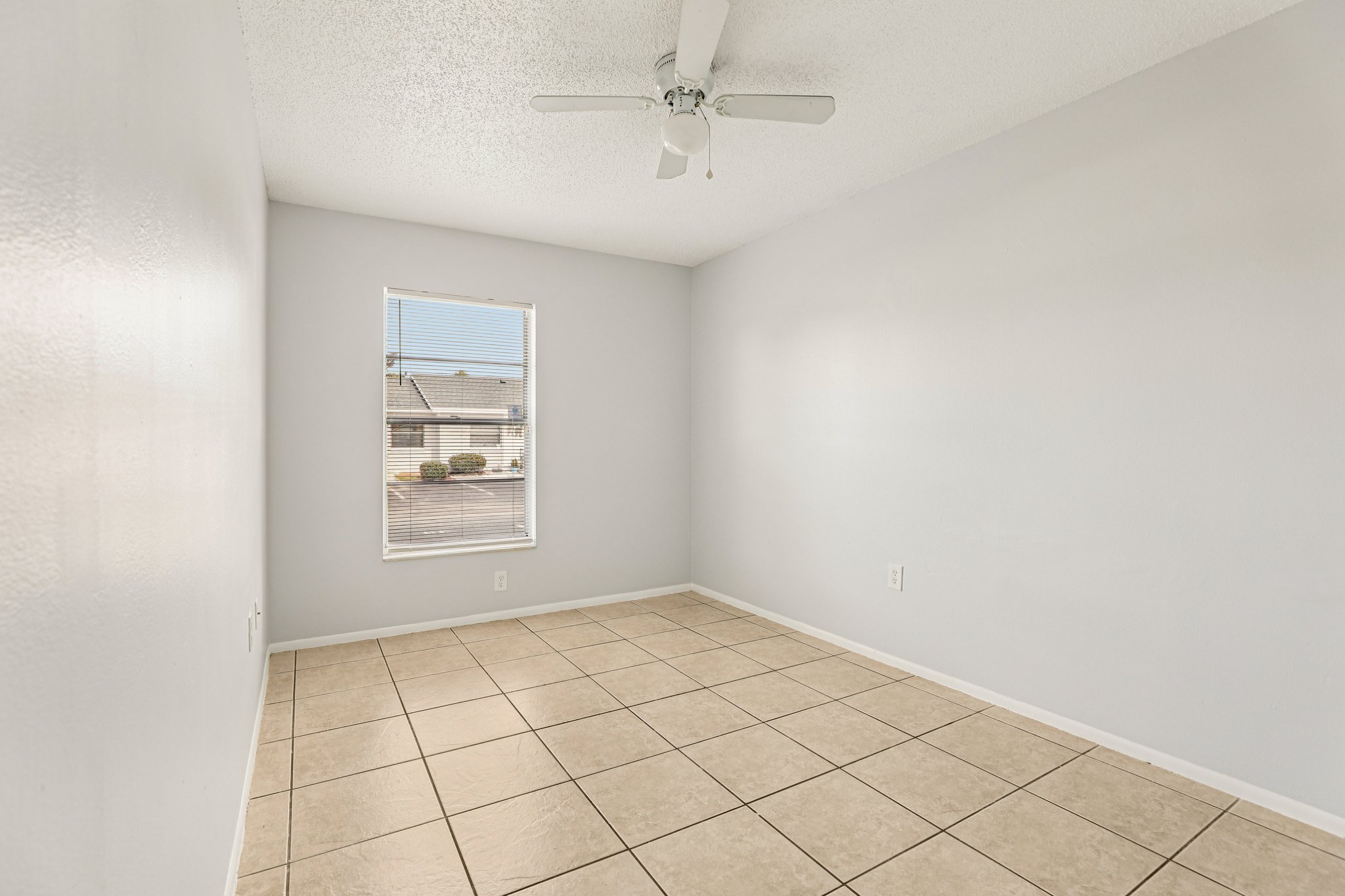 Lake Villa Way-S1202-017.jpg