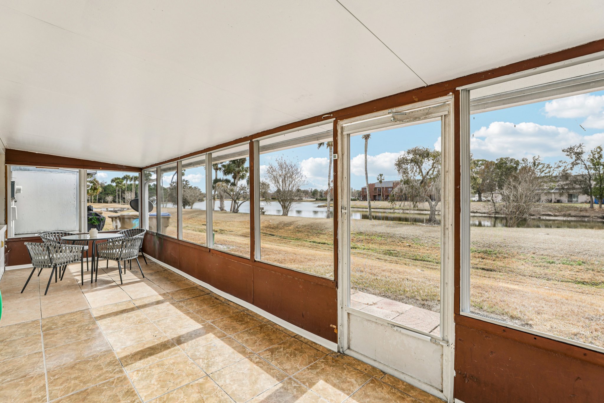 Lake Villa Way-S1202-024.jpg