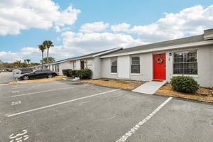 Lake Villa Way-S1202-002.jpg