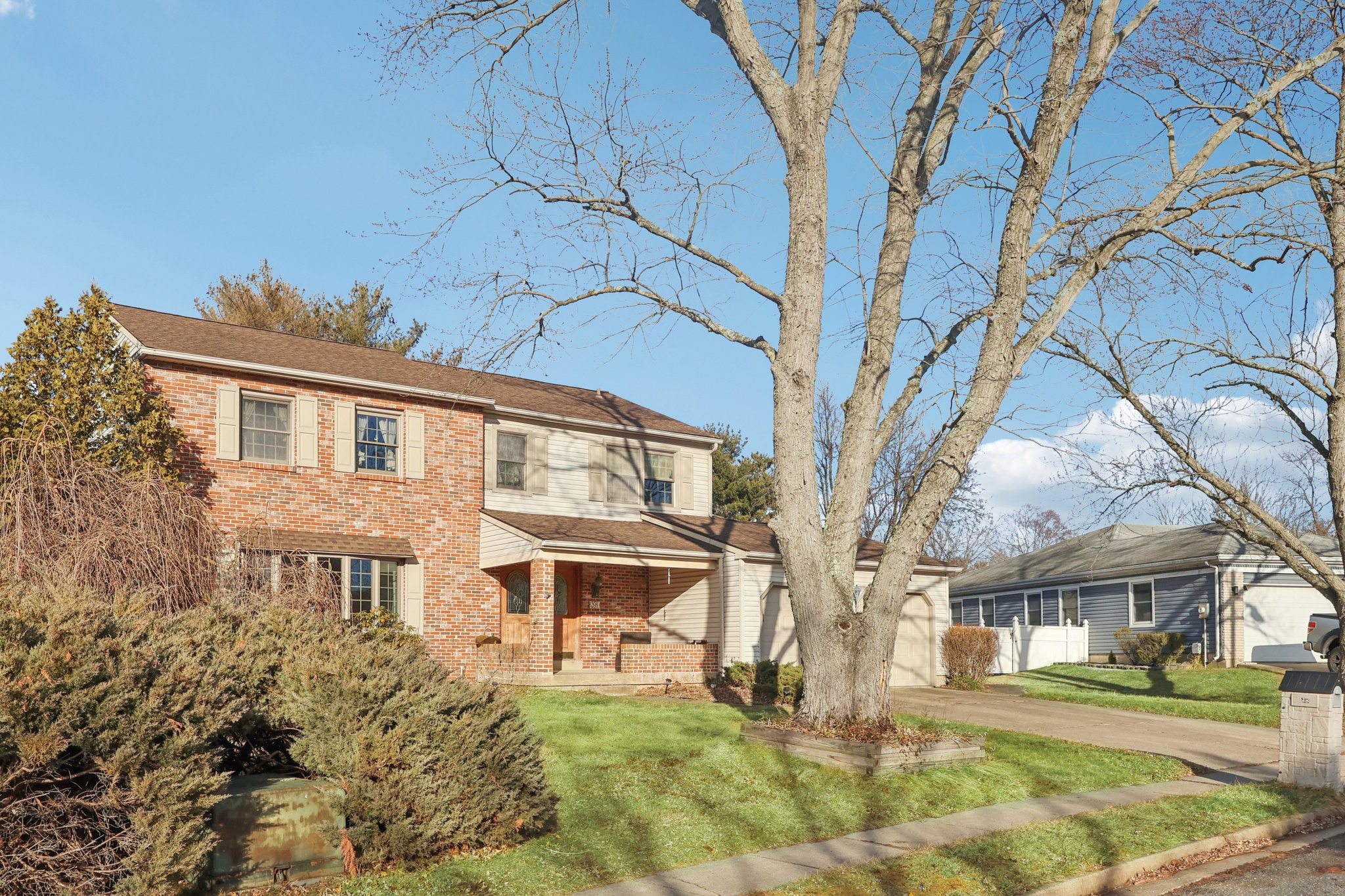 Lancelot Ln-S0201-002.jpg